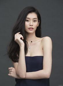 爱豆吃瓜娱乐酱奚梦瑶,爱豆吃瓜娱乐酱的时尚之旅